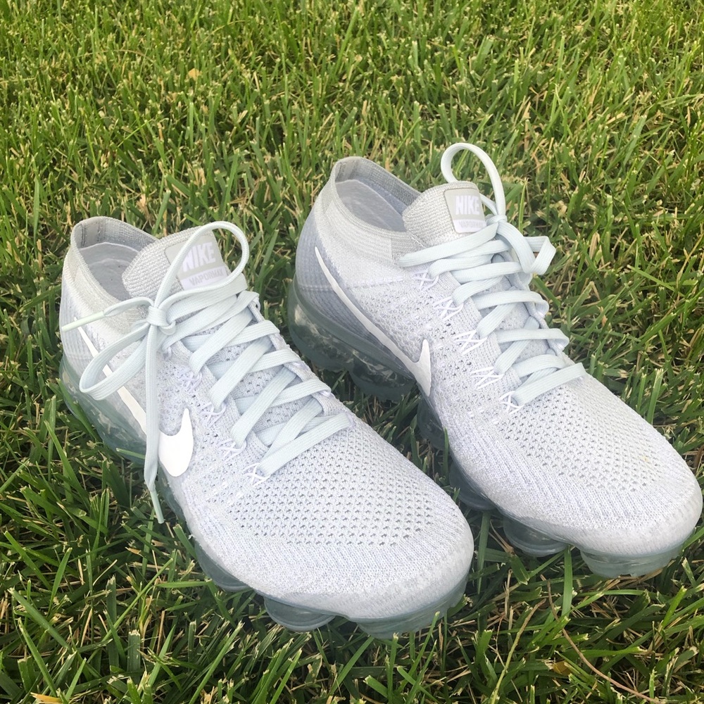 Nike Air Vapor Max, platinum color
